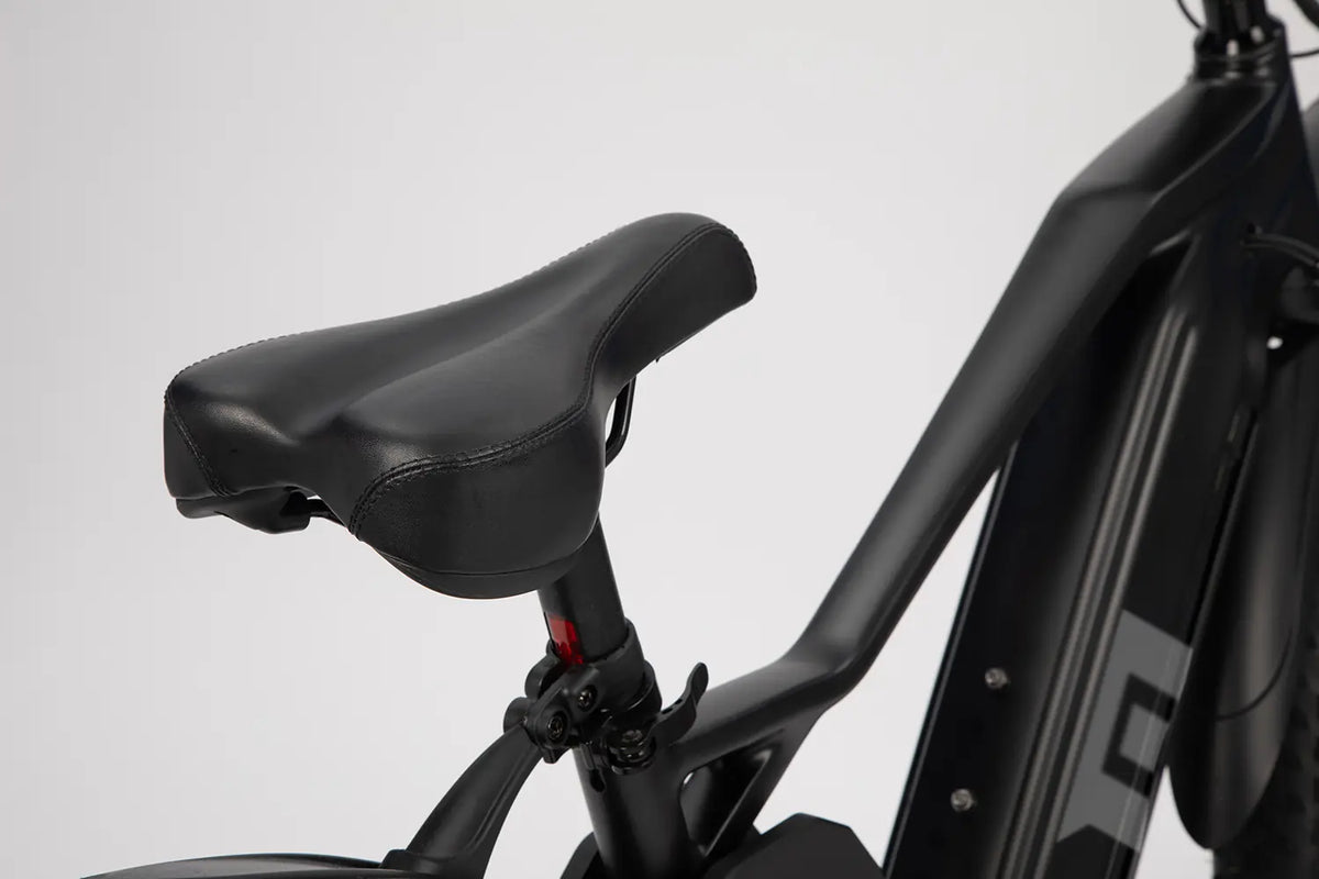 Antero black seat
