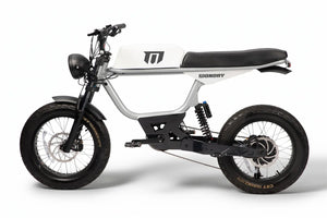 Anza V4 in White, side profile left